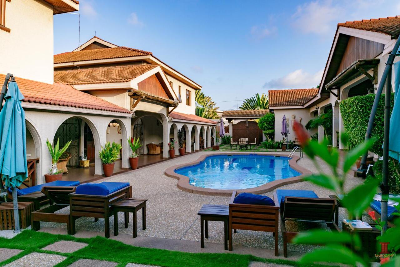 Mahogany Lodge, Cantonments Accra Exterior photo
